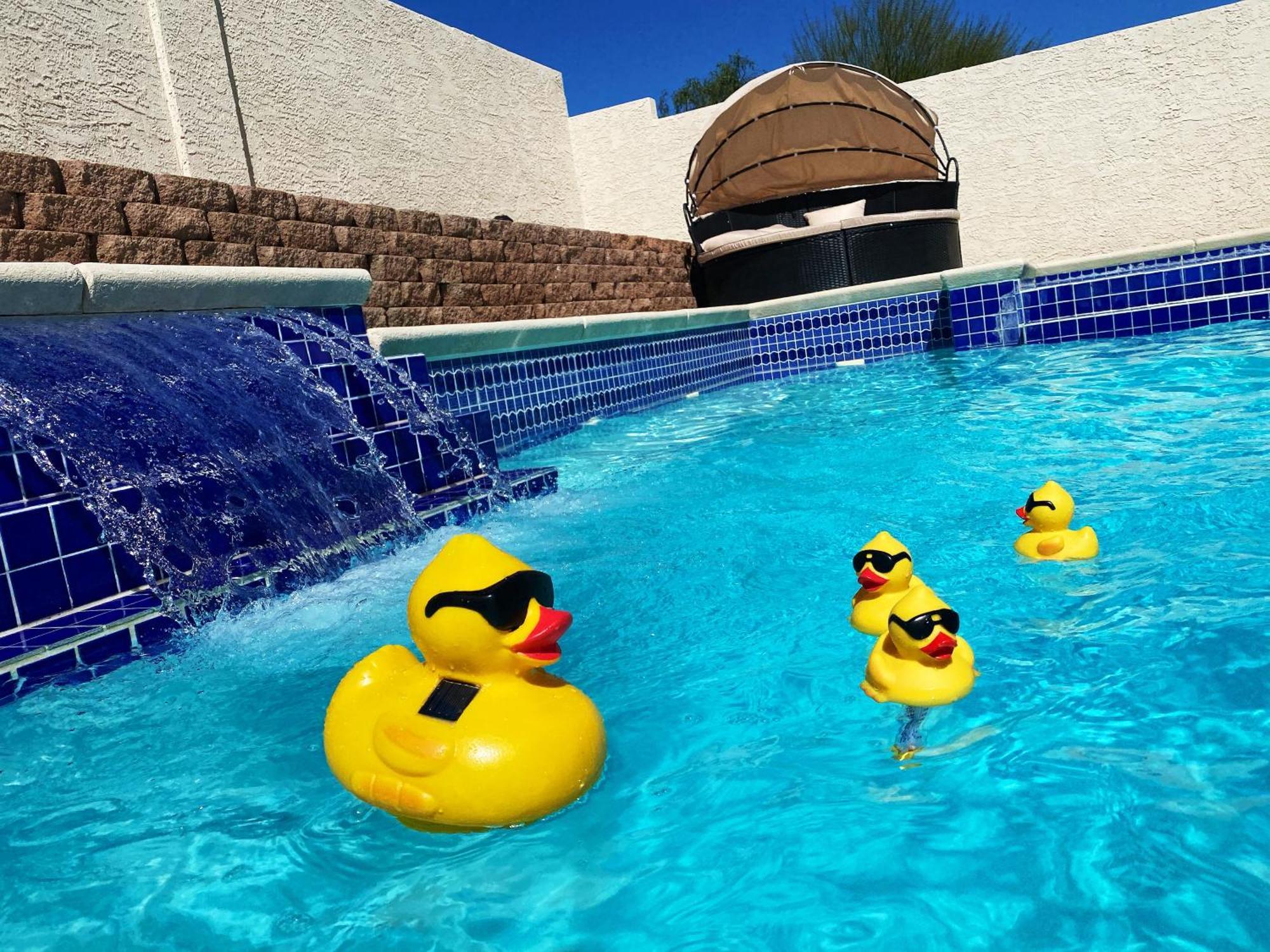 ラスベガス Amazing Heated Pool And Private Hot Tub 3Br In Heart Of Lvヴィラ エクステリア 写真