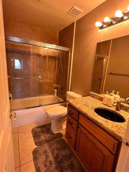 ラスベガス Amazing Heated Pool And Private Hot Tub 3Br In Heart Of Lvヴィラ エクステリア 写真