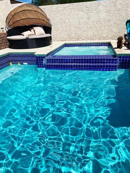 ラスベガス Amazing Heated Pool And Private Hot Tub 3Br In Heart Of Lvヴィラ エクステリア 写真