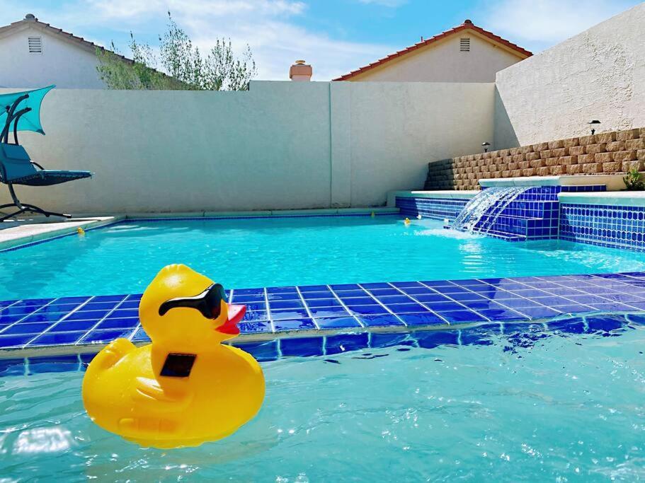 ラスベガス Amazing Heated Pool And Private Hot Tub 3Br In Heart Of Lvヴィラ エクステリア 写真